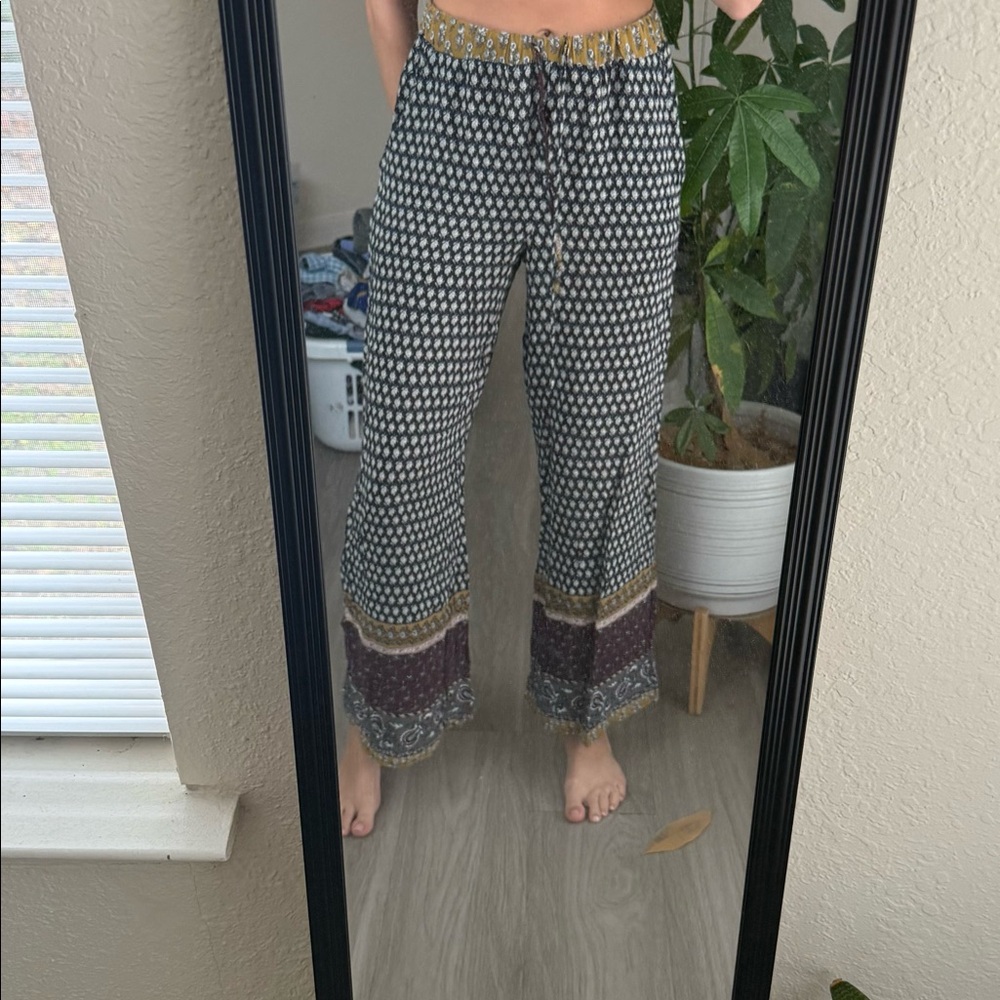 Sadie and Sage Wide Leg Pant